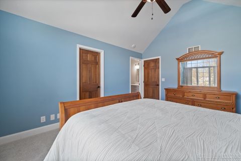 Tiny photo for 1309 Fox Chase Boulevard, St. Charles, IL 60174 (MLS # 12483858)