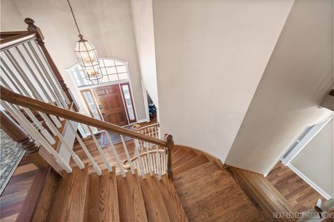 Tiny photo for 1309 Fox Chase Boulevard, St. Charles, IL 60174 (MLS # 12483858)