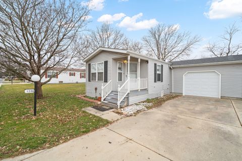 120 Cardinal Lane A Sandwich IL 60548