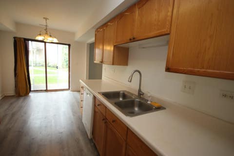 Tiny photo for 1142 GREENWOOD Circle, Woodstock, IL 60098 (MLS # 12693922)