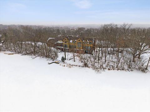 Tiny photo for 8425 Hickory Court, Burr Ridge, IL 60527 (MLS # 12572525)