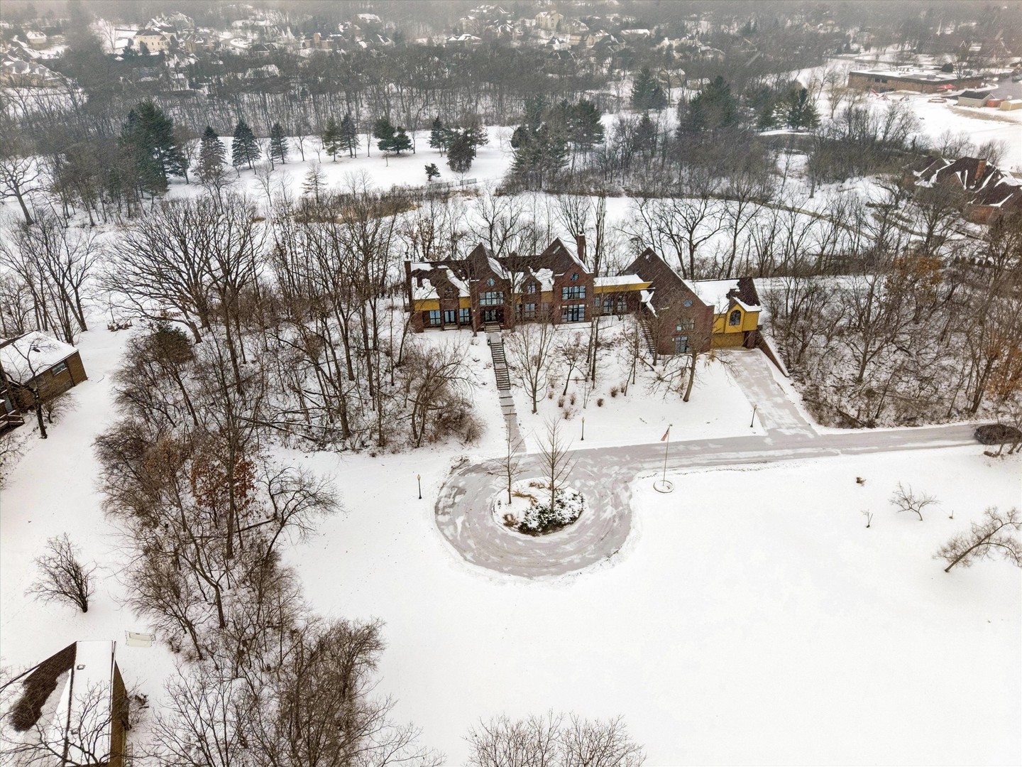 8425 Hickory Court