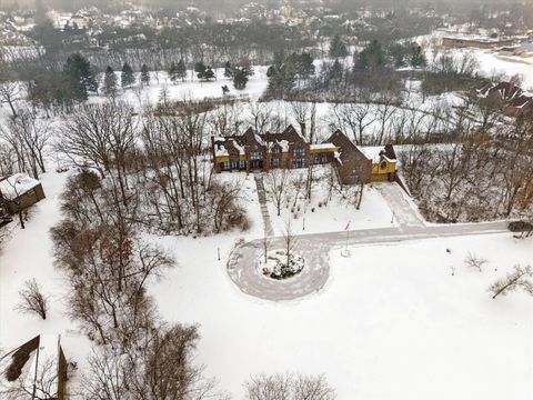 Tiny photo for 8425 Hickory Court, Burr Ridge, IL 60527 (MLS # 12572525)