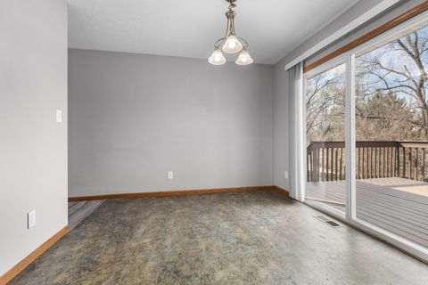 Tiny photo for 2523 Bluffside Drive, Rockford, IL 61109 (MLS # 12604299)