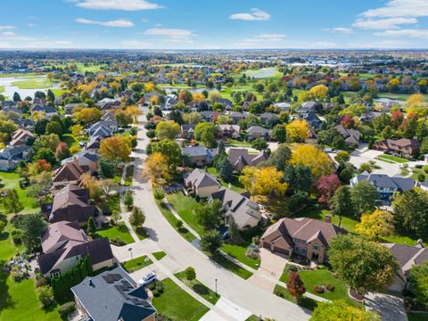 Tiny photo for 4029 Broadmoor Circle, Naperville, IL 60564 (MLS # 12611513)