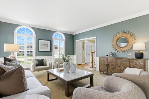 Tiny photo for 4029 Broadmoor Circle, Naperville, IL 60564 (MLS # 12611513)