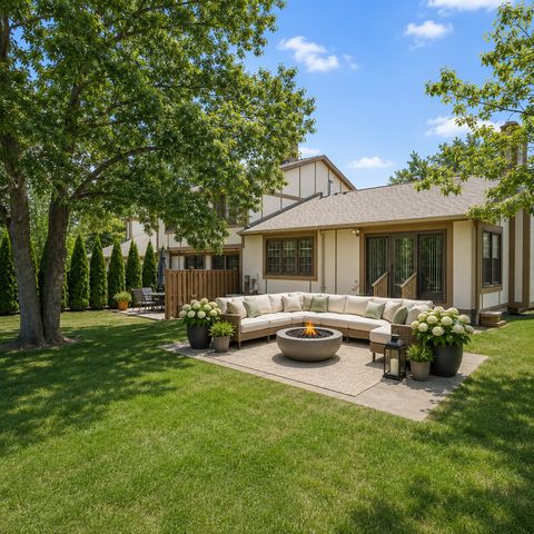 Tiny photo for 1039 Oakview Drive, Wheaton, IL 60187 (MLS # 12681214)