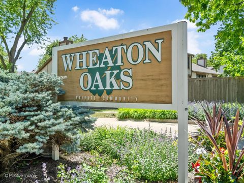 Tiny photo for 1039 Oakview Drive, Wheaton, IL 60187 (MLS # 12681214)