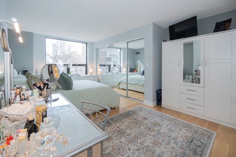 Tiny photo for 1250 N DEARBORN Street #5B, Chicago, IL 60610 (MLS # 12485703)