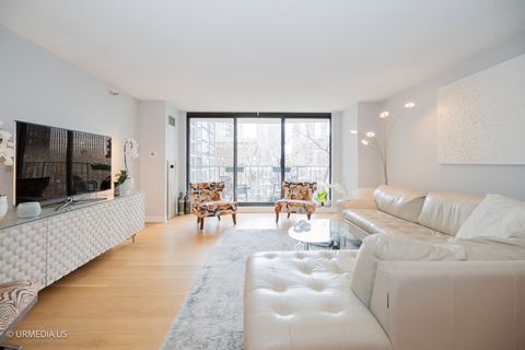 Tiny photo for 1250 N DEARBORN Street #5B, Chicago, IL 60610 (MLS # 12485703)