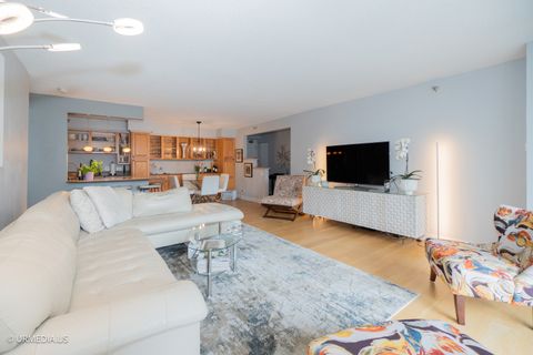 Tiny photo for 1250 N DEARBORN Street #5B, Chicago, IL 60610 (MLS # 12485703)