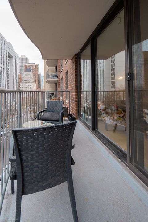 Tiny photo for 1250 N DEARBORN Street #5B, Chicago, IL 60610 (MLS # 12485703)