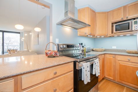 Tiny photo for 1250 N DEARBORN Street #5B, Chicago, IL 60610 (MLS # 12485703)