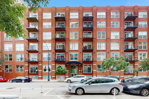 420 S CLINTON Avenue 704A Chicago IL 60607