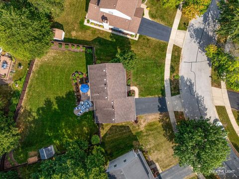 Tiny photo for 233 Briarheath Lane, Naperville, IL 60565 (MLS # 12572184)