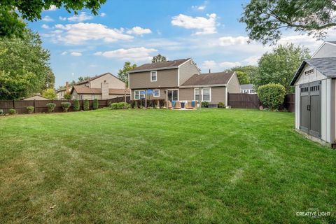 Tiny photo for 233 Briarheath Lane, Naperville, IL 60565 (MLS # 12572184)