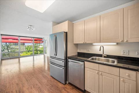 Tiny photo for 800 Elgin Road #812, Evanston, IL 60201 (MLS # 12614345)