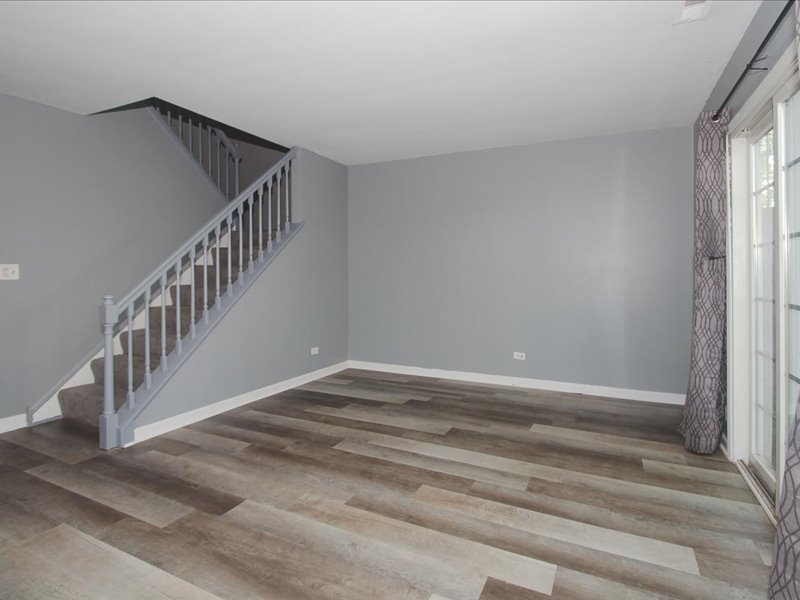 492 Dakota Court