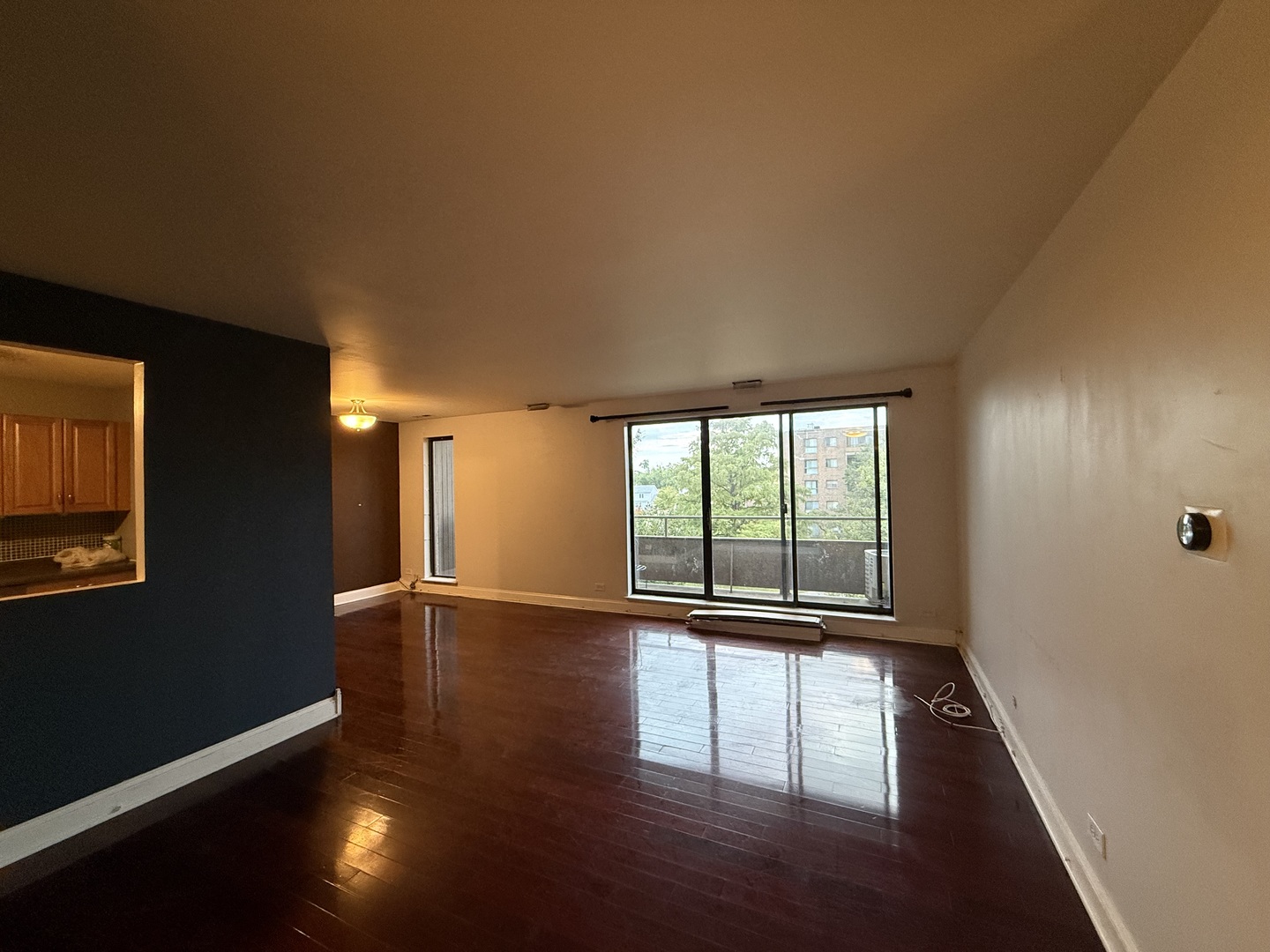 7 E CARRIAGEWAY Drive 311