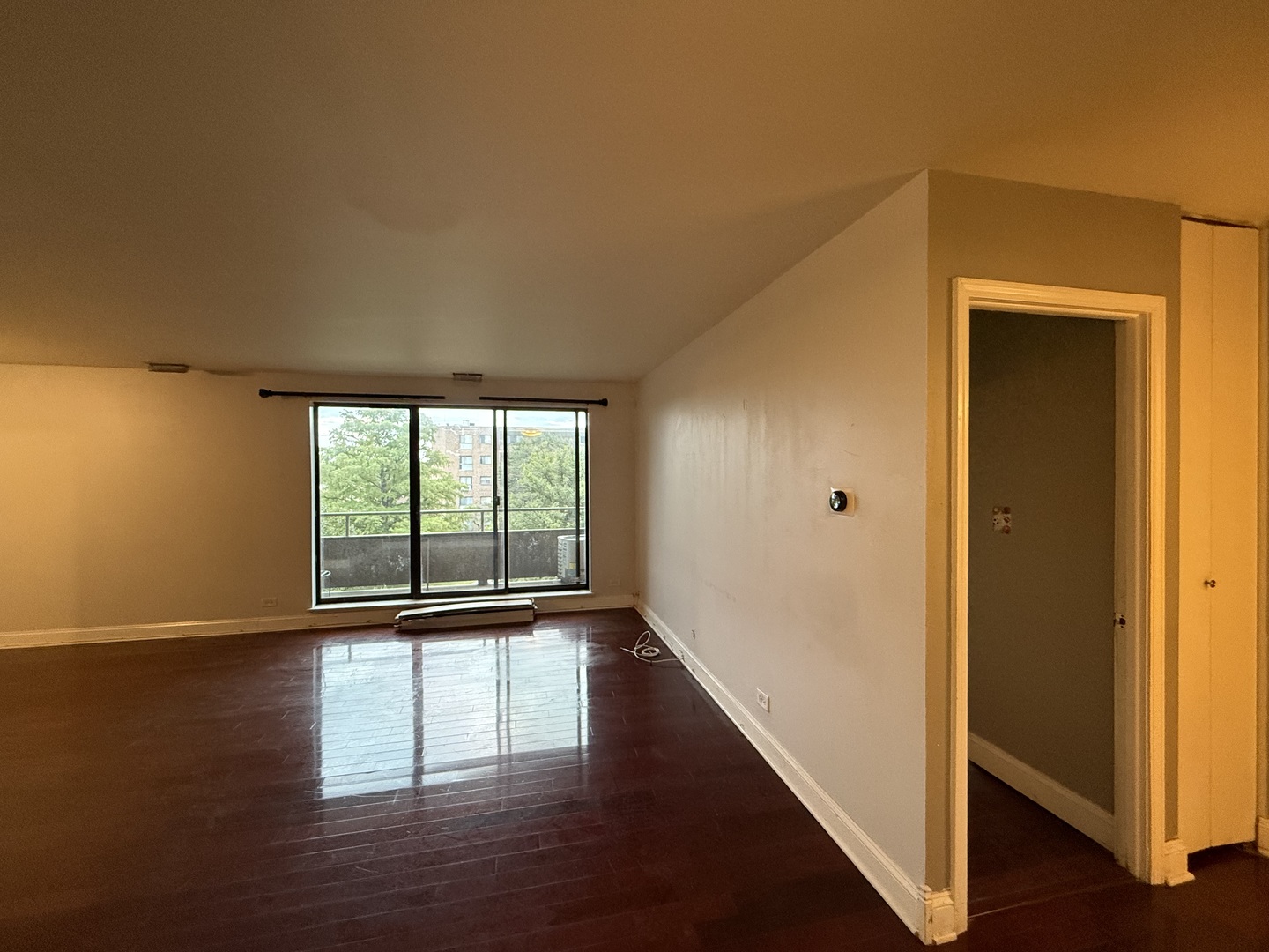 7 E CARRIAGEWAY Drive 311