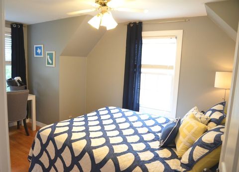 Tiny photo for 745 S Chestnut Avenue, Arlington Heights, IL 60005 (MLS # 12505571)