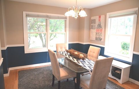 Tiny photo for 745 S Chestnut Avenue, Arlington Heights, IL 60005 (MLS # 12505571)