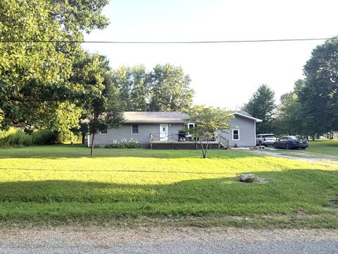 Photo of 6044 Mccarty Road, Kinmundy, IL 62854 (MLS # 12743119)