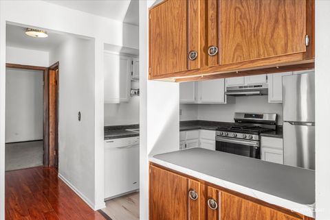 Tiny photo for 281 OLD ELM Drive, Bolingbrook, IL 60440 (MLS # 12604449)