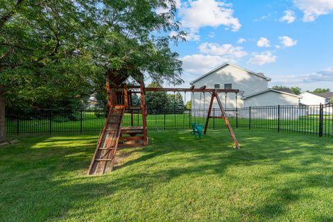 Tiny photo for 16320 Spring Creek Lane, Plainfield, IL 60586 (MLS # 12372465)