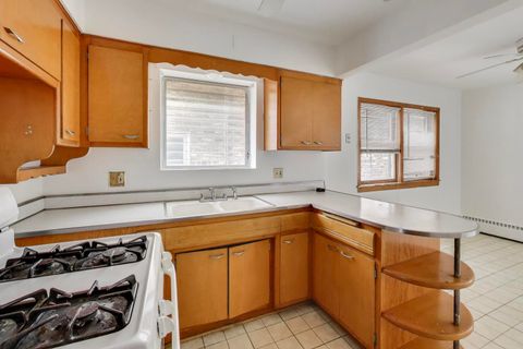 Tiny photo for 1833 Oak Park Avenue, Berwyn, IL 60402 (MLS # 12553948)