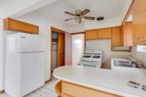 Tiny photo for 1833 Oak Park Avenue, Berwyn, IL 60402 (MLS # 12553948)