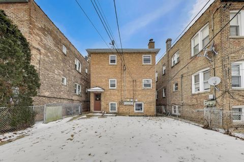 Tiny photo for 1833 Oak Park Avenue, Berwyn, IL 60402 (MLS # 12553948)