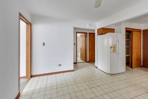 Tiny photo for 1833 Oak Park Avenue, Berwyn, IL 60402 (MLS # 12553948)