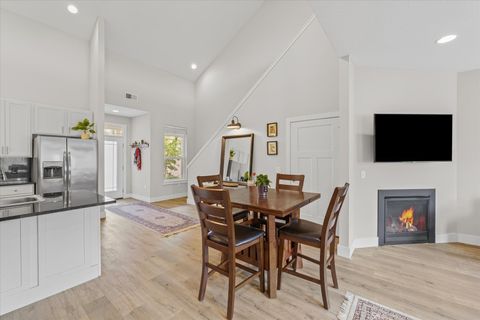 Tiny photo for 3019 E Stillwater Landing, Urbana, IL 61802 (MLS # 12473869)
