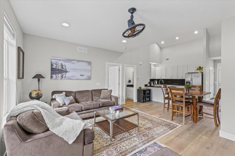 Tiny photo for 3019 E Stillwater Landing, Urbana, IL 61802 (MLS # 12473869)