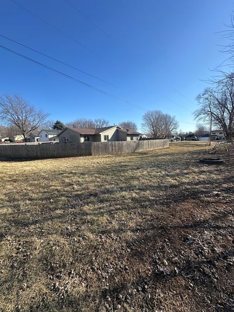 Tiny photo for 902 E Washington Street, Leroy, IL 61752 (MLS # 12568669)