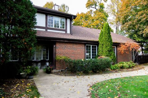 1088 Shermer Road Glenview IL 60025