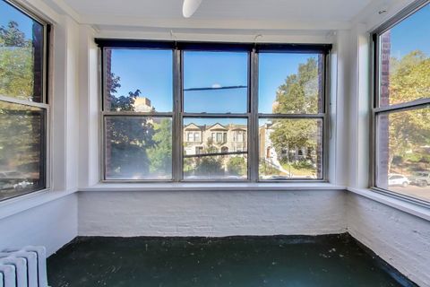 Tiny photo for 6121 S Woodlawn Avenue #2, Chicago, IL 60637 (MLS # 12505299)