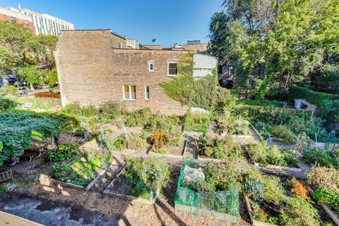 Tiny photo for 6121 S Woodlawn Avenue #2, Chicago, IL 60637 (MLS # 12505299)