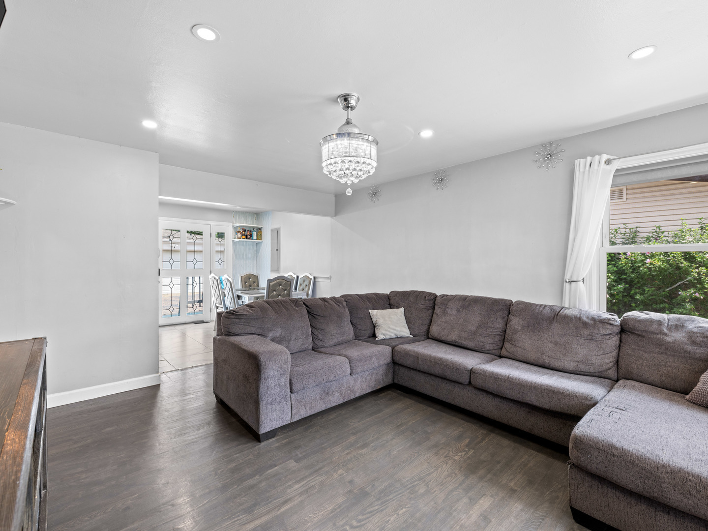 45 E Normandy Drive