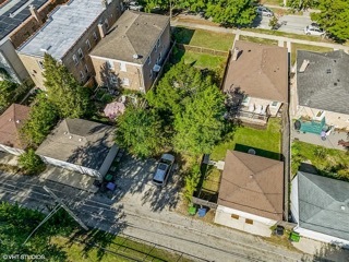1328 Seward Street