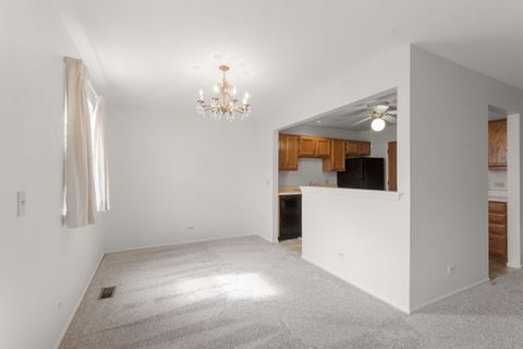 Tiny photo for 197 Camden Court #X1, Schaumburg, IL 60194 (MLS # 12591947)