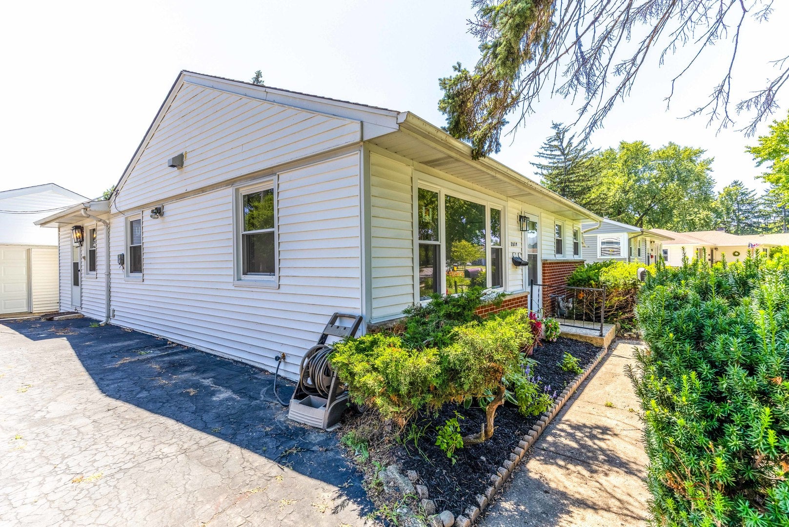 2814 Cardinal Drive