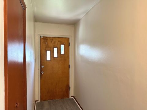 Tiny photo for 517 E Fisher Street, Carbondale, IL 62901 (MLS # 100000067)
