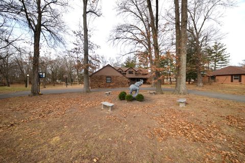 Tiny photo for 833 N 27th Street, Mt Vernon, IL 62864 (MLS # 12556283)