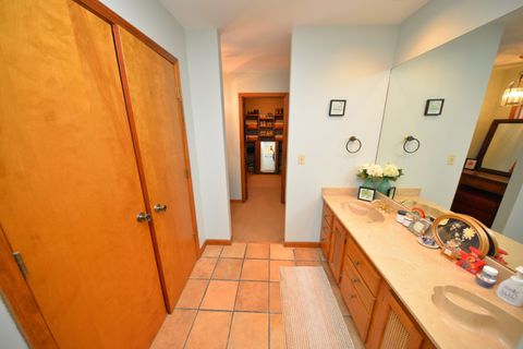 Tiny photo for 833 N 27th Street, Mt Vernon, IL 62864 (MLS # 12556283)