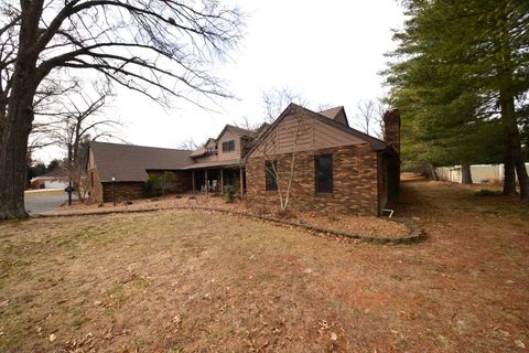 Tiny photo for 833 N 27th Street, Mt Vernon, IL 62864 (MLS # 12556283)