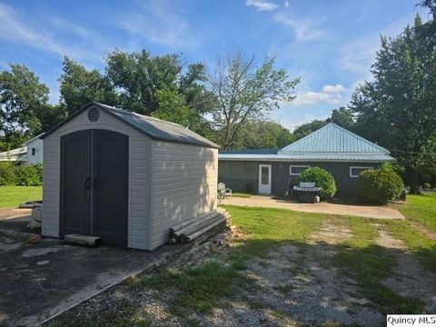 Tiny photo for 1541 Elm Street, Hamilton, IL 62341 (MLS # 12432375)