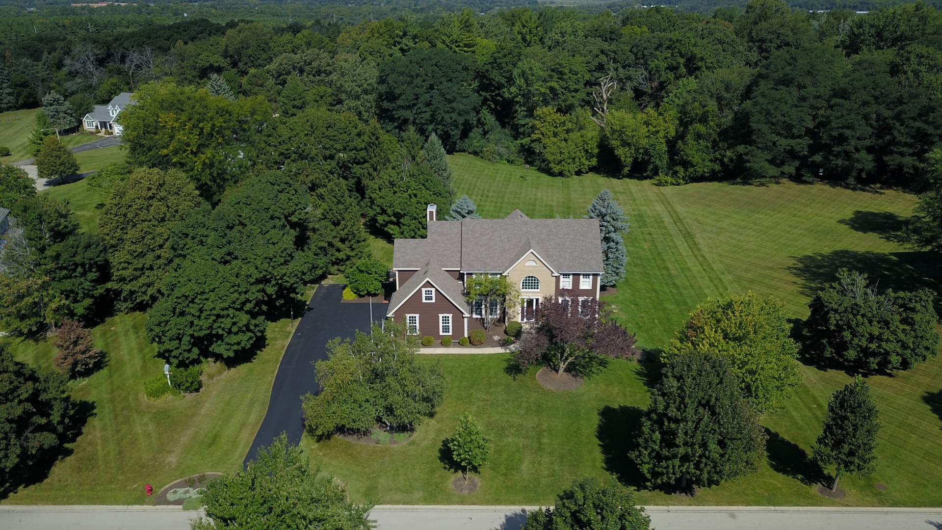 750 Old Westbury Road