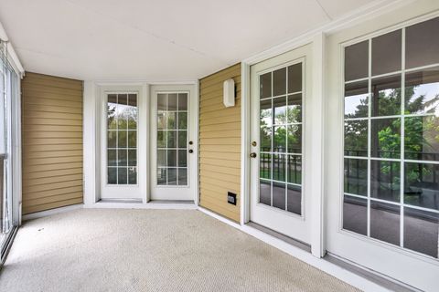 Tiny photo for 802 Butternut Lane #C, Mount Prospect, IL 60056 (MLS # 12634425)